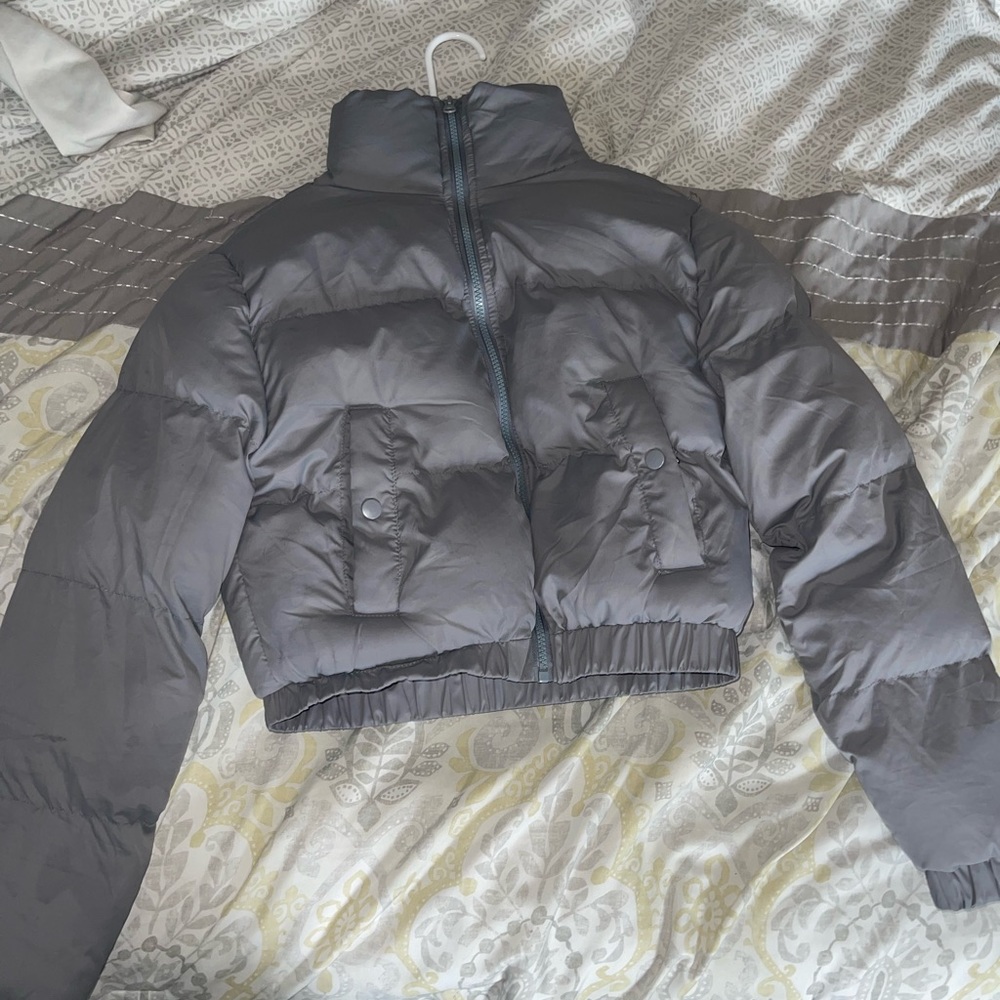 Grey puffer coat